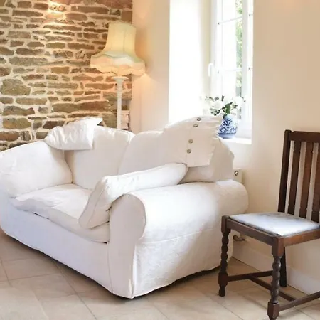 Chateau De Bremesnil * Vassy